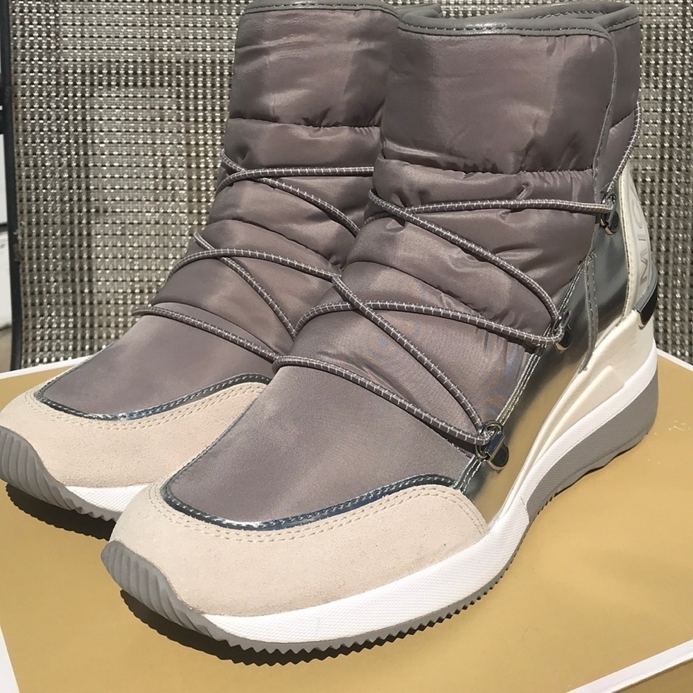 Michael Kors Lula Booties pearl grey - Picture 3 of 9